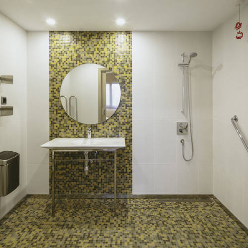 Уборная-в-Клинике-HM-Дельфос-(Delfos)